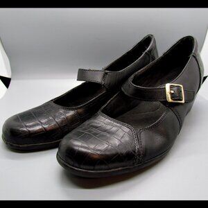 Clarks Ingalls Artic Mary Jane Shoes 10M Black Leather Crocodile Design
